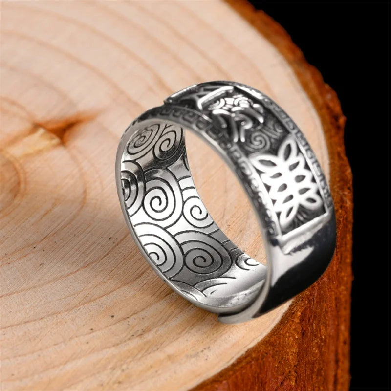 NOIR MANTRA RING