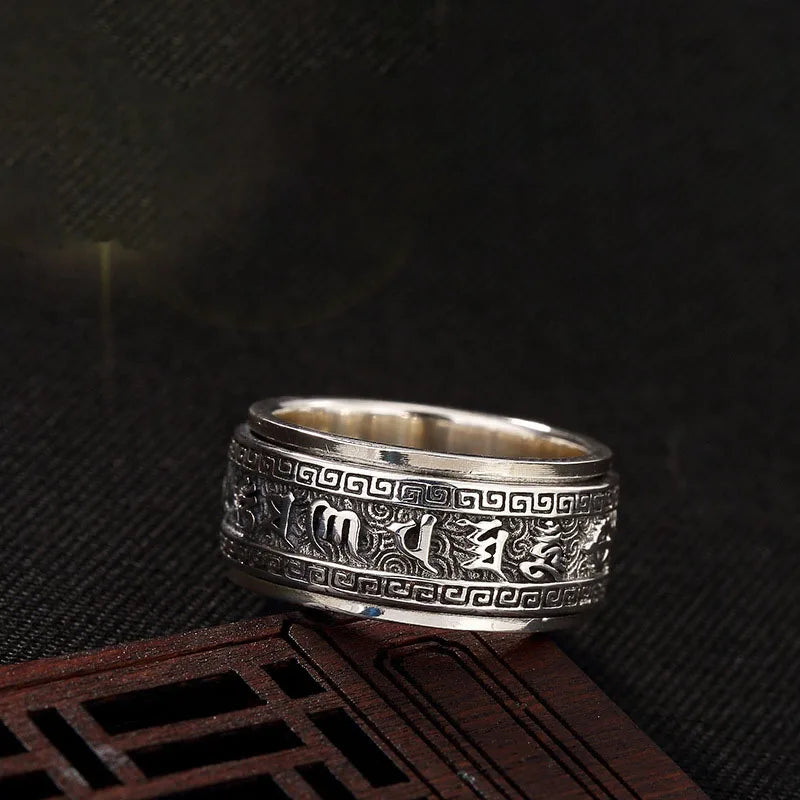 NOIR SACRED RING