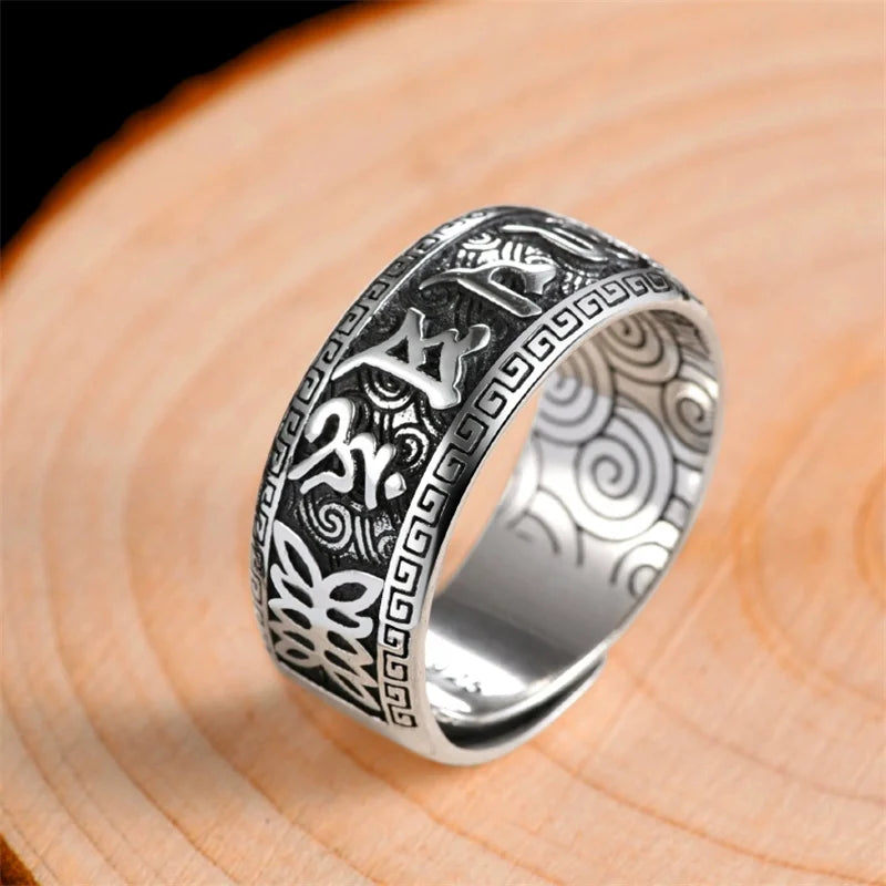 NOIR MANTRA RING