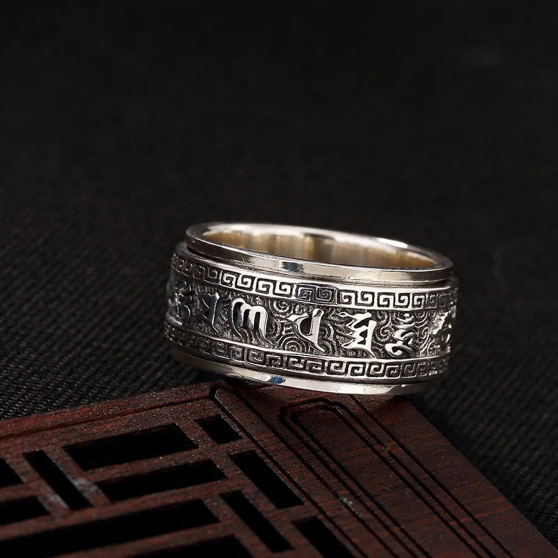 NOIR SACRED RING